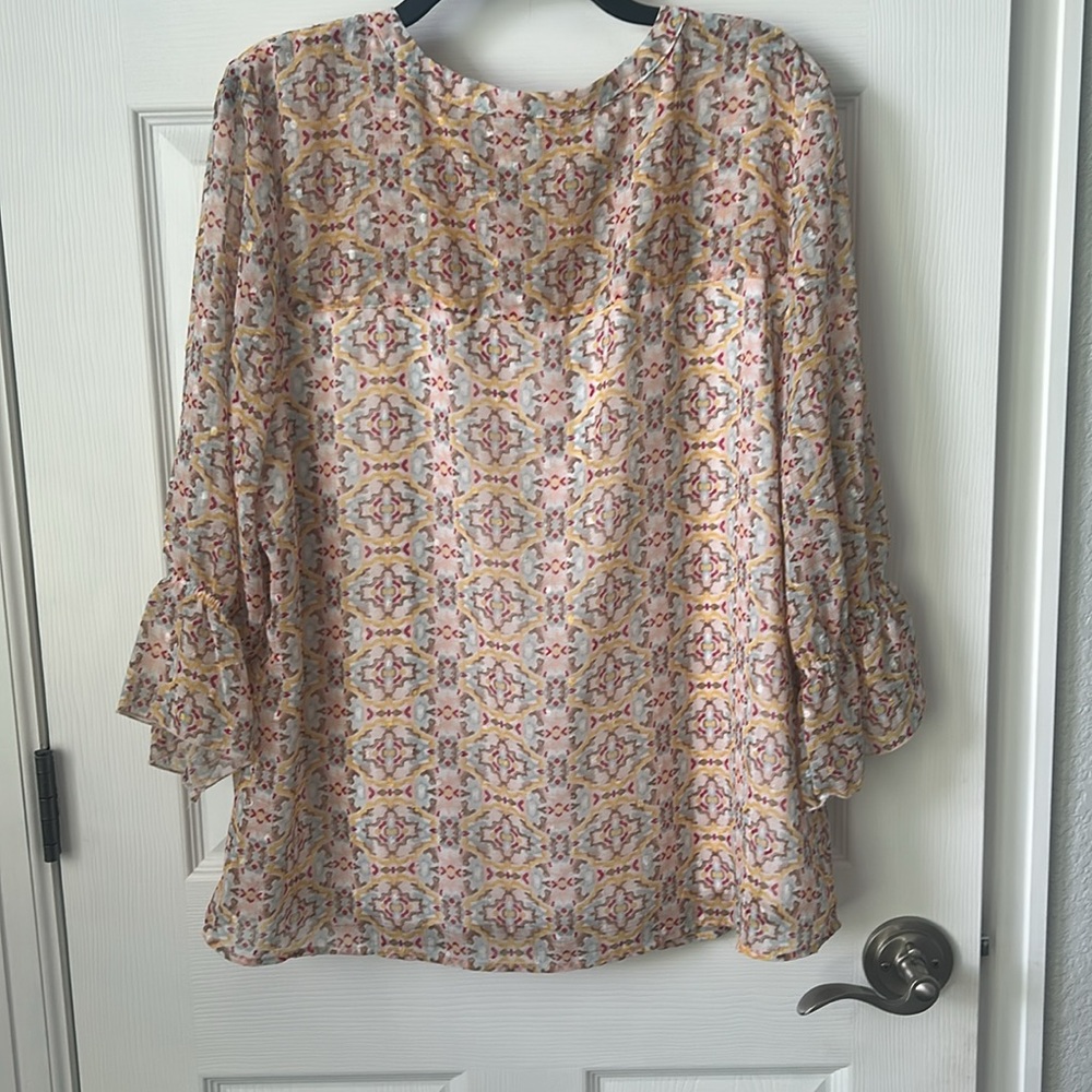 Christopher and Banks blouse size extra large - Picture 5 of 6